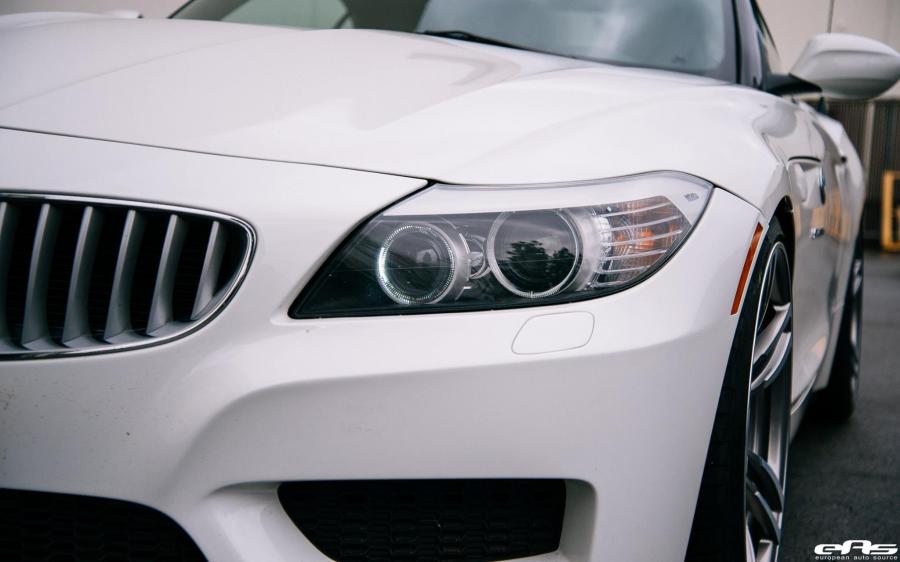Детали экстерьера BMW Z4 sDrive 3.5is Alpine White by EAS 2016 года  (фото 2 из 11)